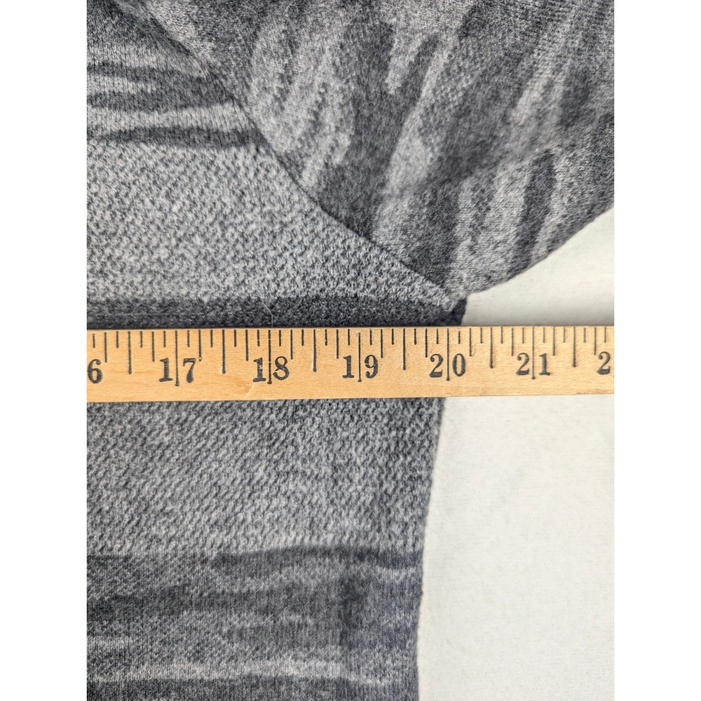 Obermeyer Mens Grey Camo Merino Wool Blend Crewneck Sweater Size M - Picture 11 of 14